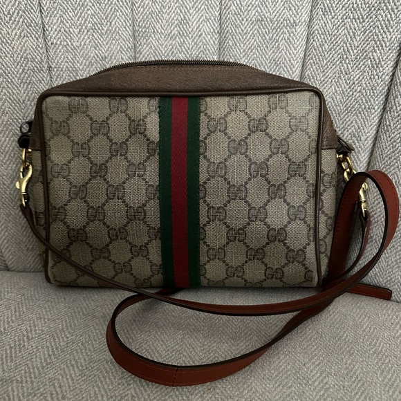 Gucci Bags Authentic Vintage Gucci Crossbody Purse Poshmark